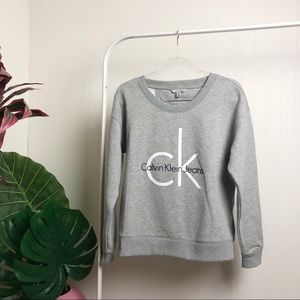 NWOT >> Calvin Klein Sweatshirt >> M